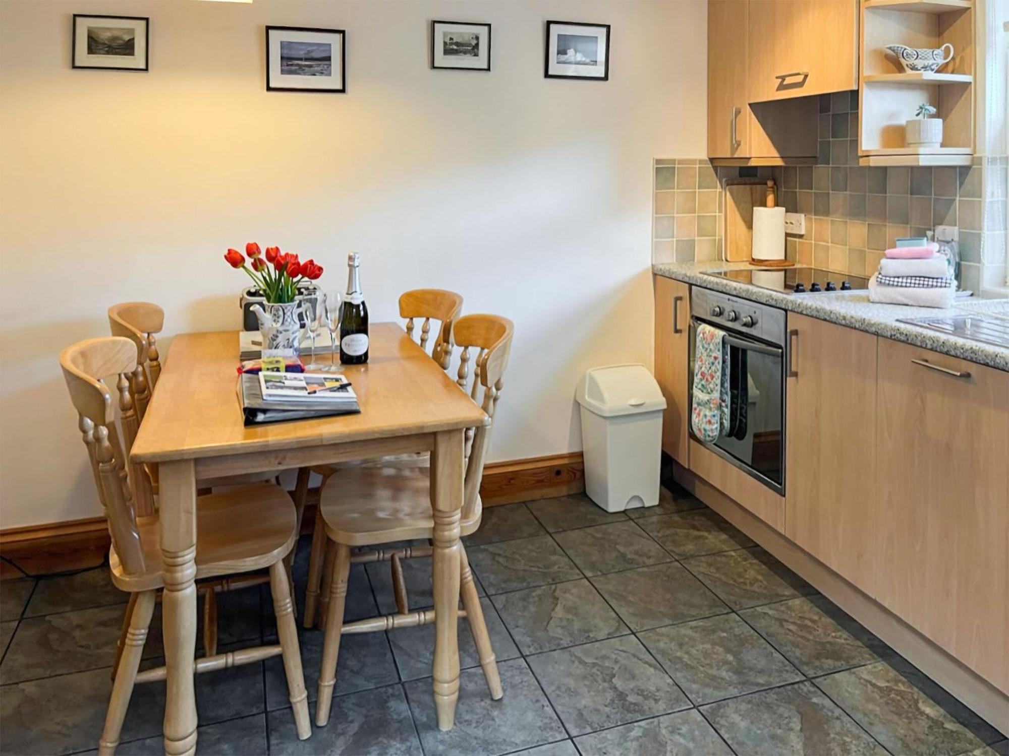 Elens Place Tywyn Buitenkant foto